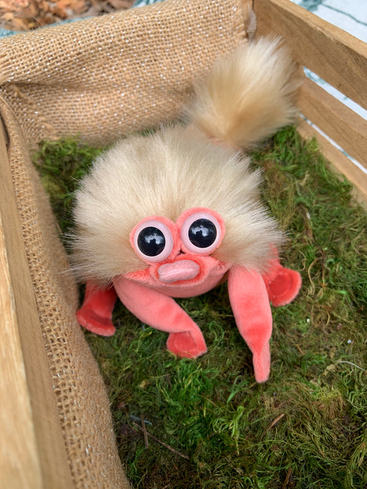 Blond/Red Squeep fh9384